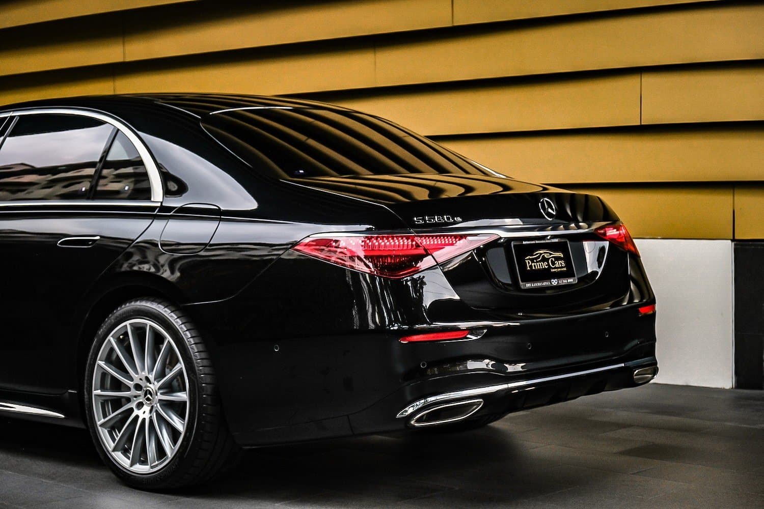 Mercedes-Benz S580e W223 AMG 4
