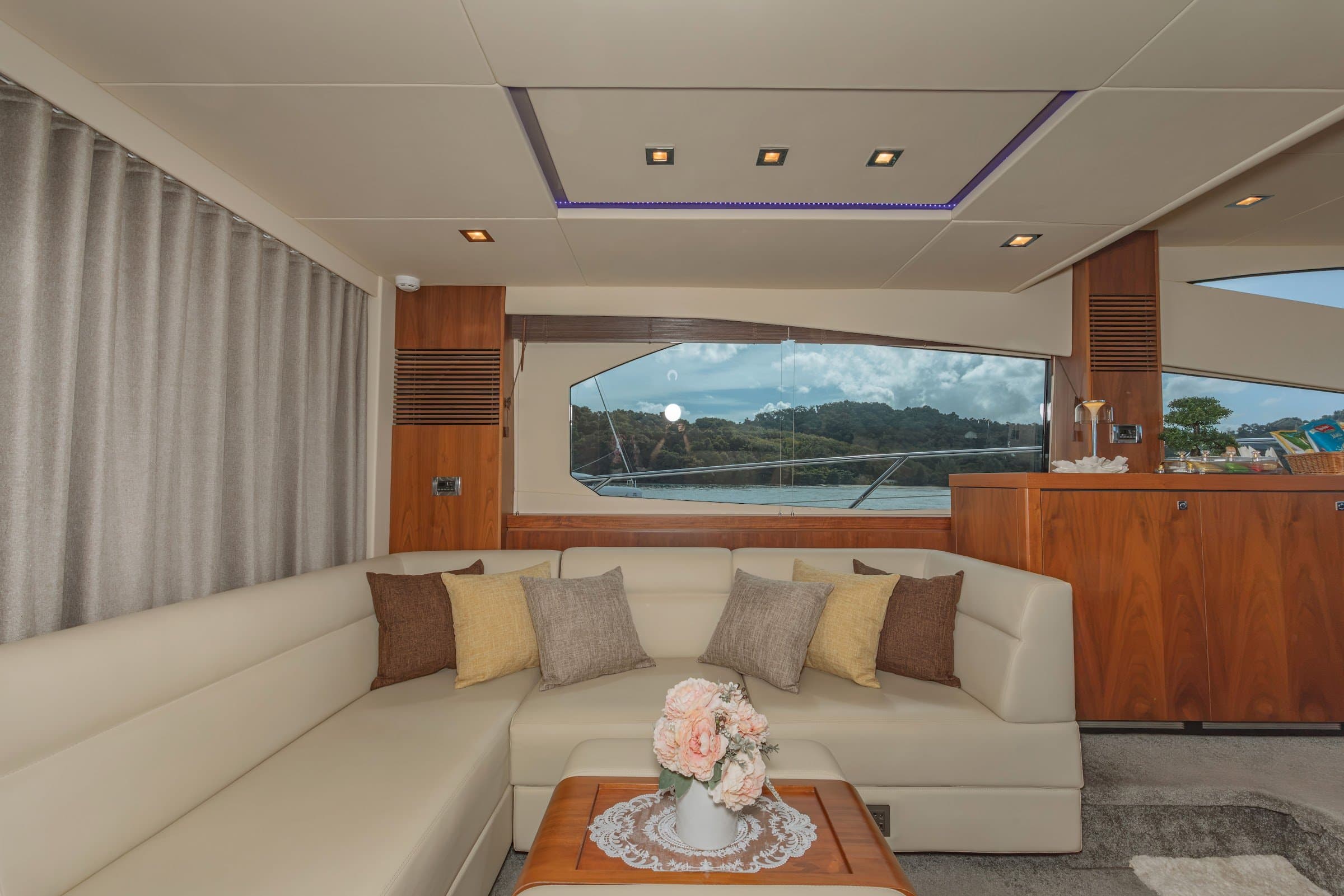 Opus One (Sunseeker Manhattan) 2