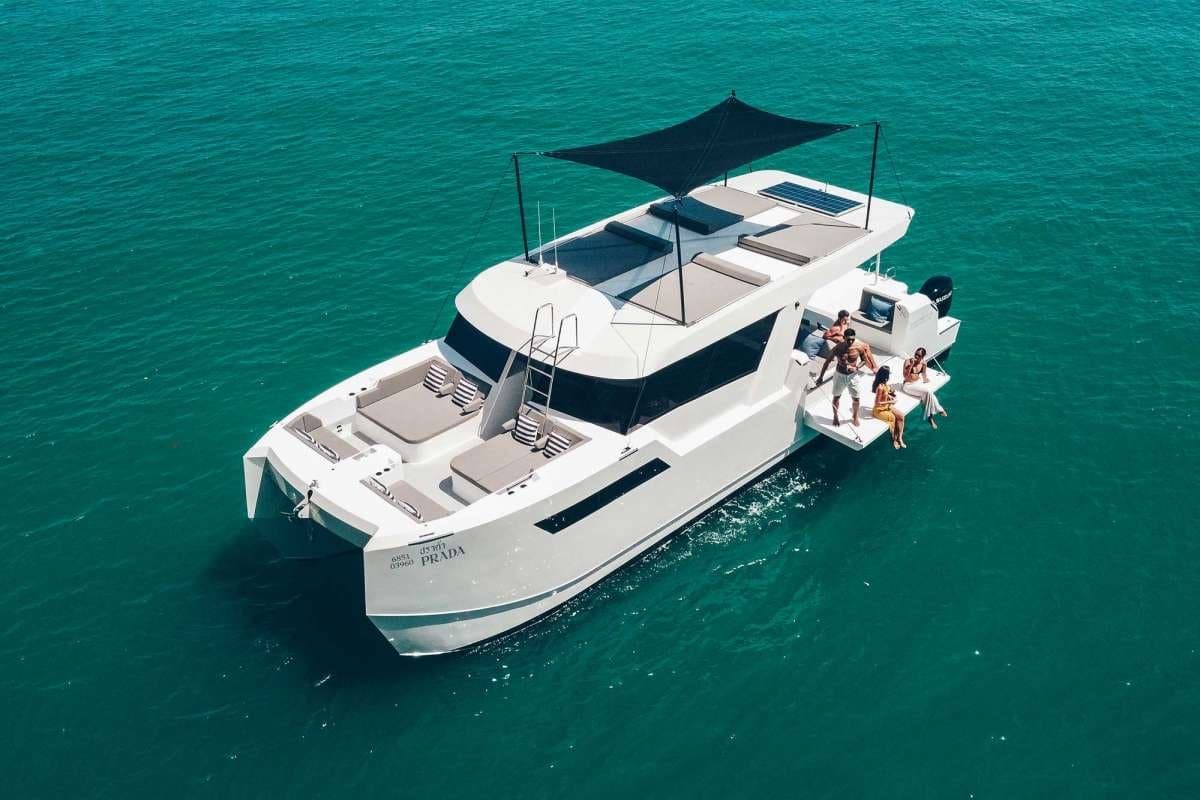 Power Catamaran 50ft Prada