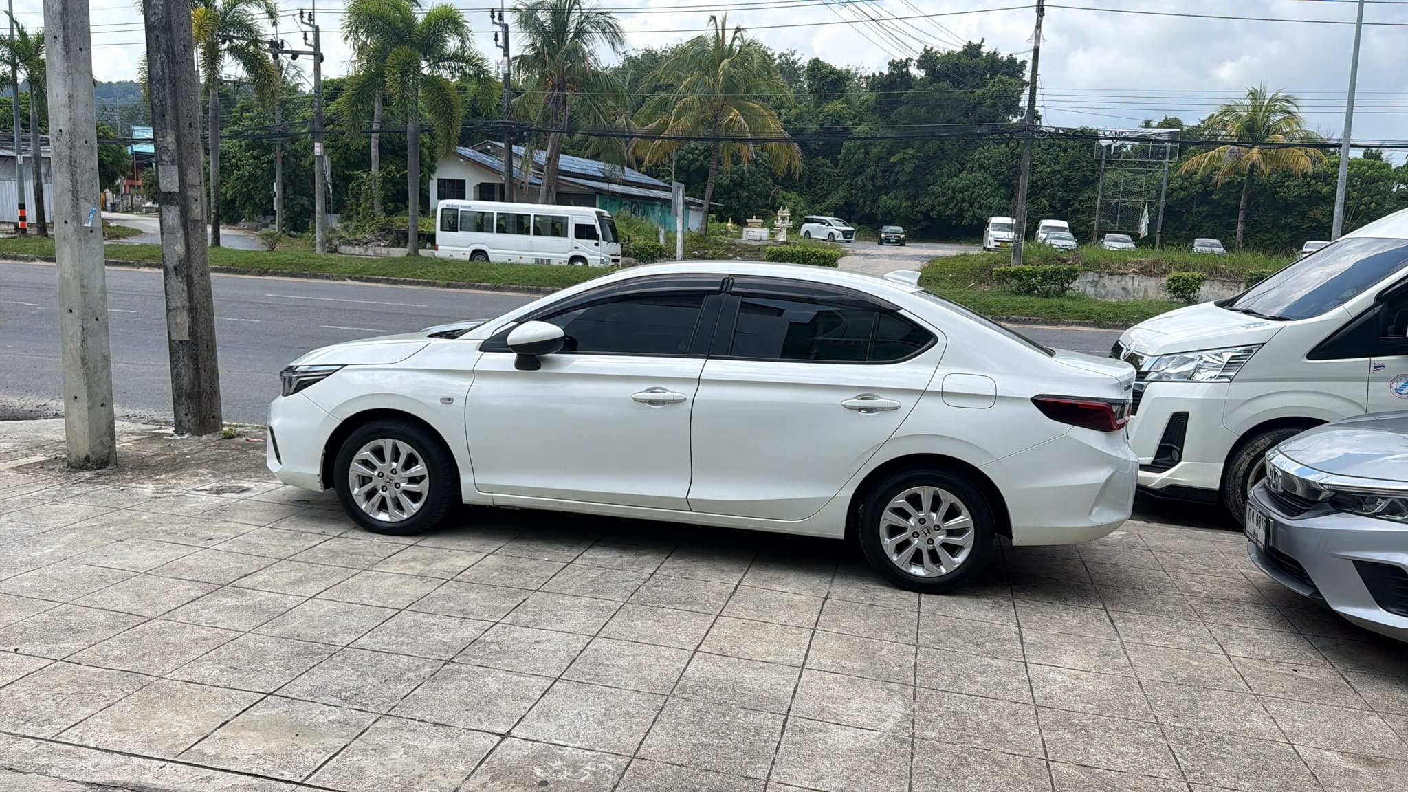Honda City Sedan