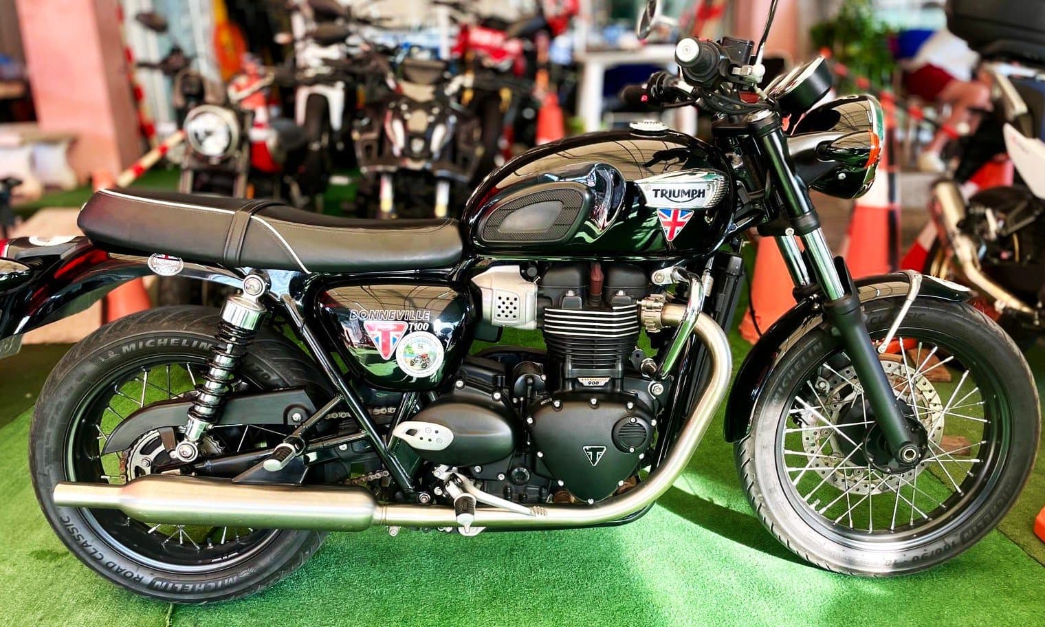 Triumph Bonneville T100