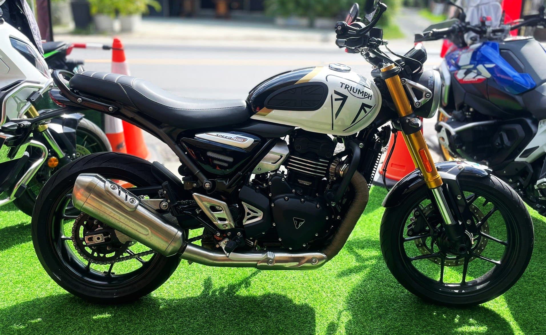 Triumph Speed 400