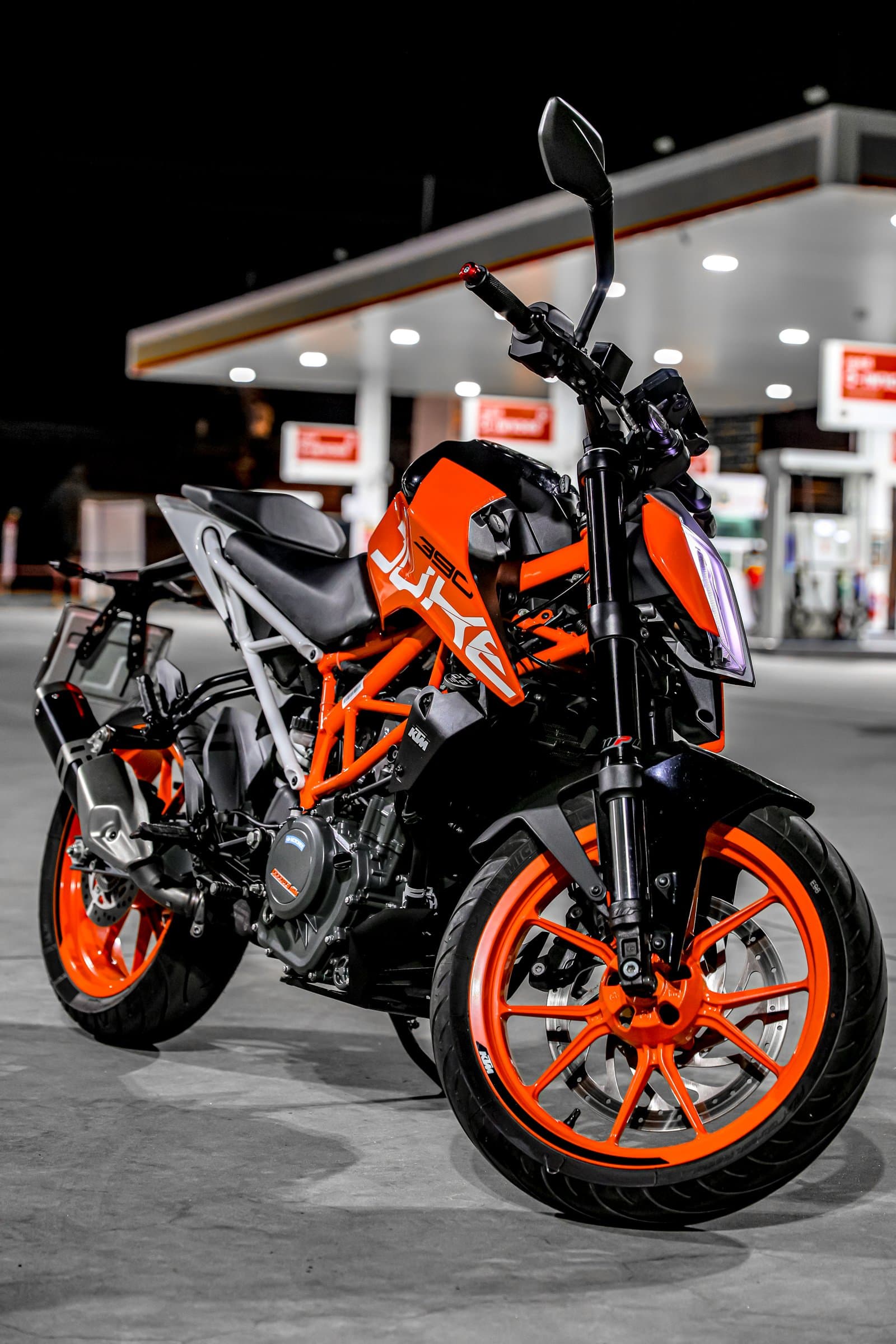 KTM Duke 390 2