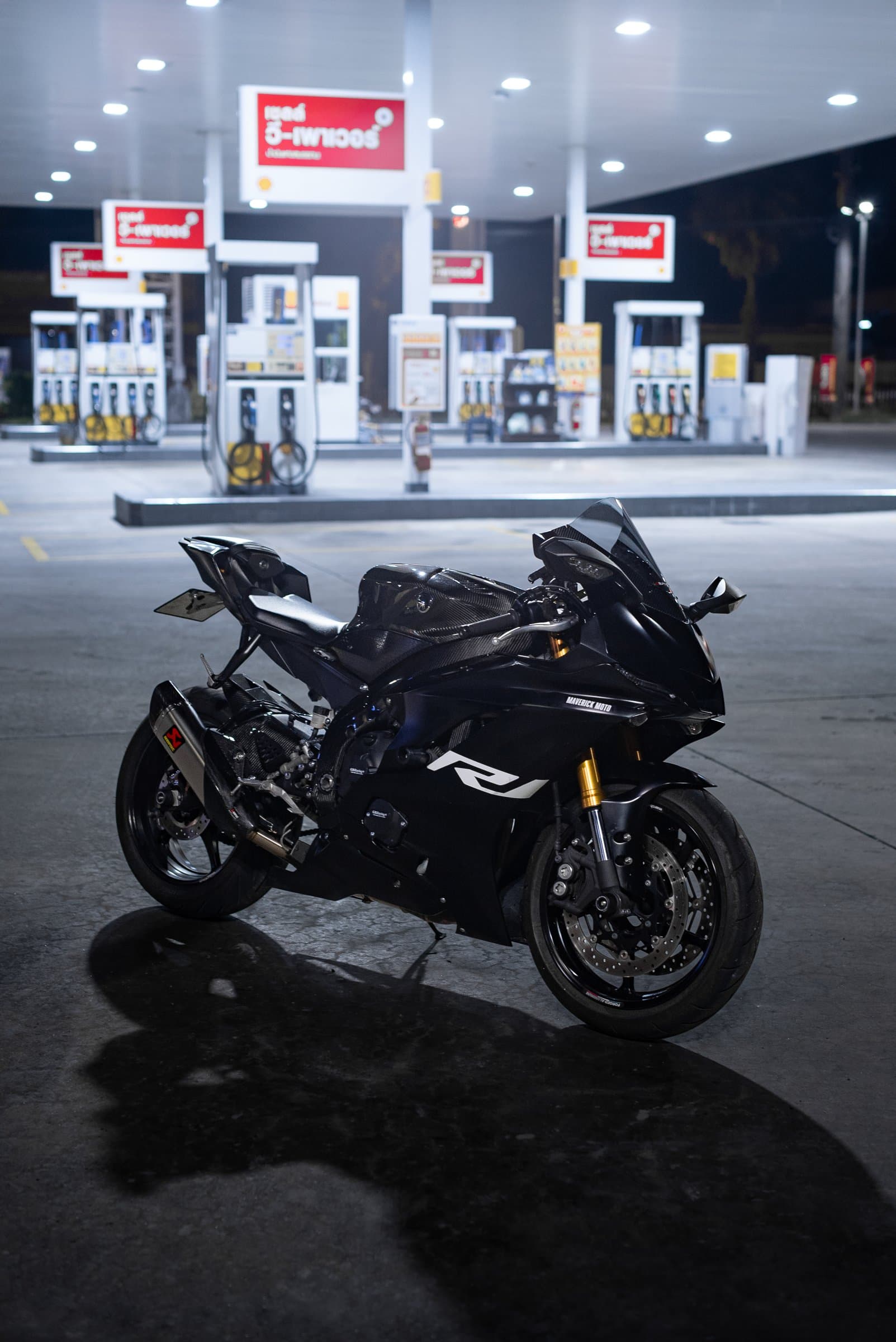 Yamaha R6 Carbon 2