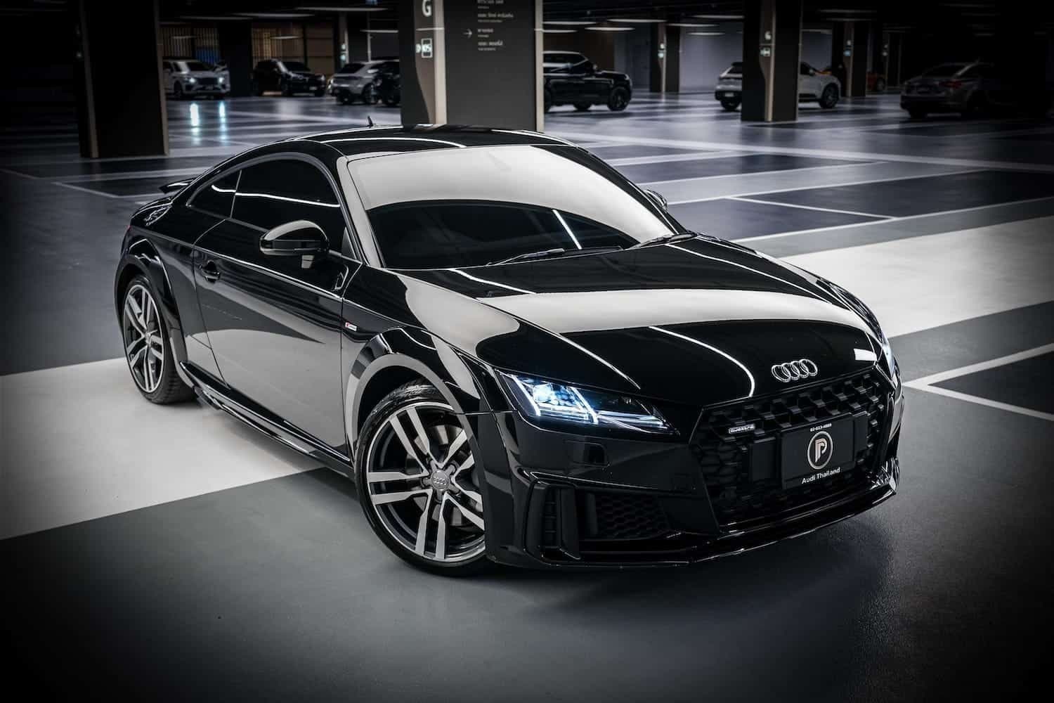 Audi TT 45 TFSI Final Icon Black 2