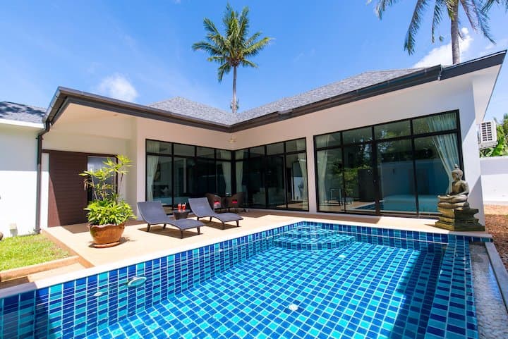 Villa Chantal วิลล่าส่วนตัว 2/3 ห้องนอน พร้อมสระว่ายน้ำ