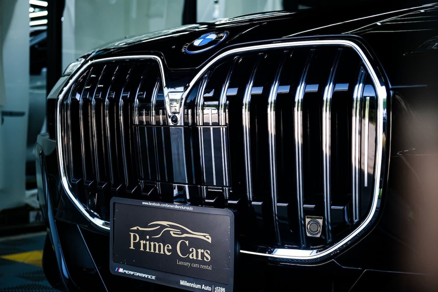 BMW 750e xDrive G70 5