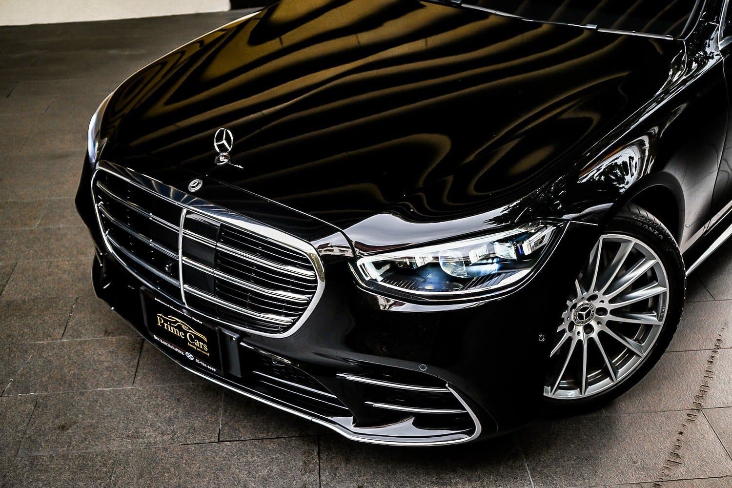 Mercedes-Benz S580e W223 AMG 3