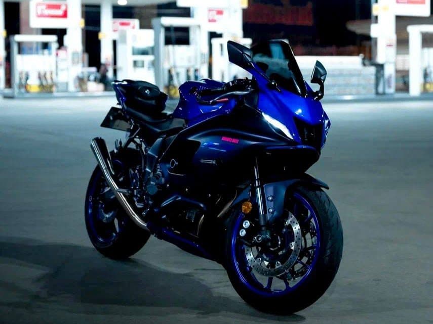 Yamaha YZF-R7