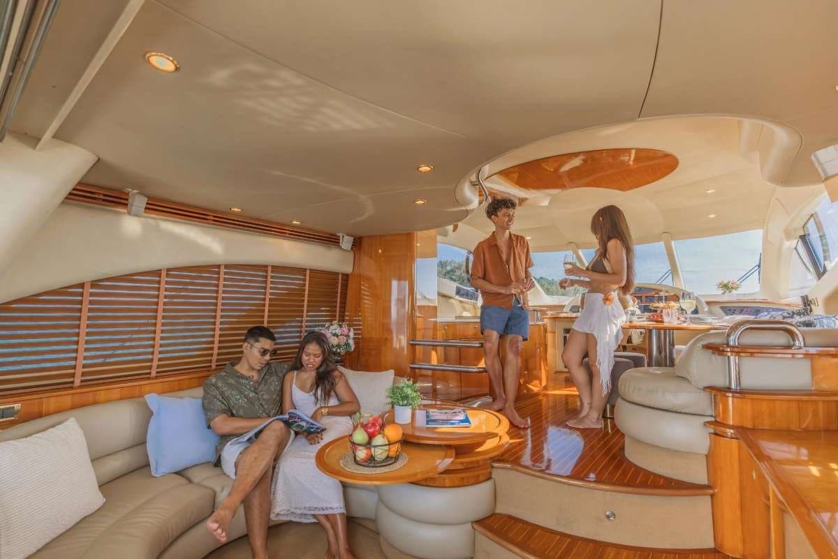 Azimut 55ft After 8 5