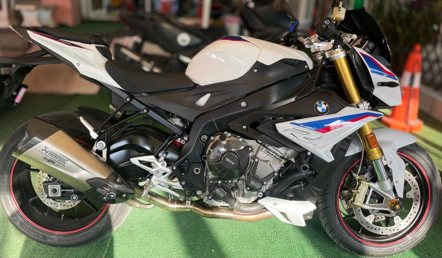 BMW S 1000 R