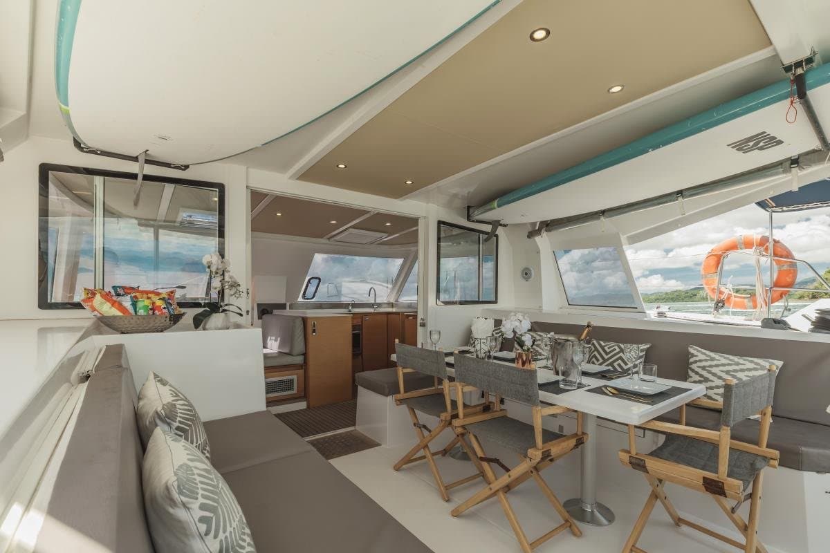 Nautitech 40ft Pina Colada 5