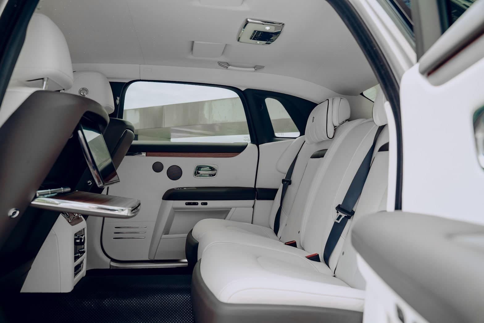 Rolls-Royce Ghost 4