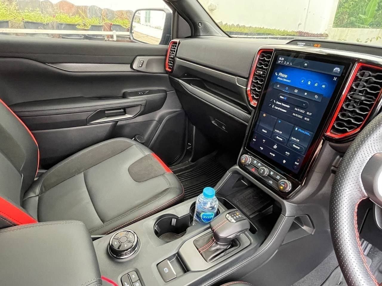 Ford Raptor 2025 4