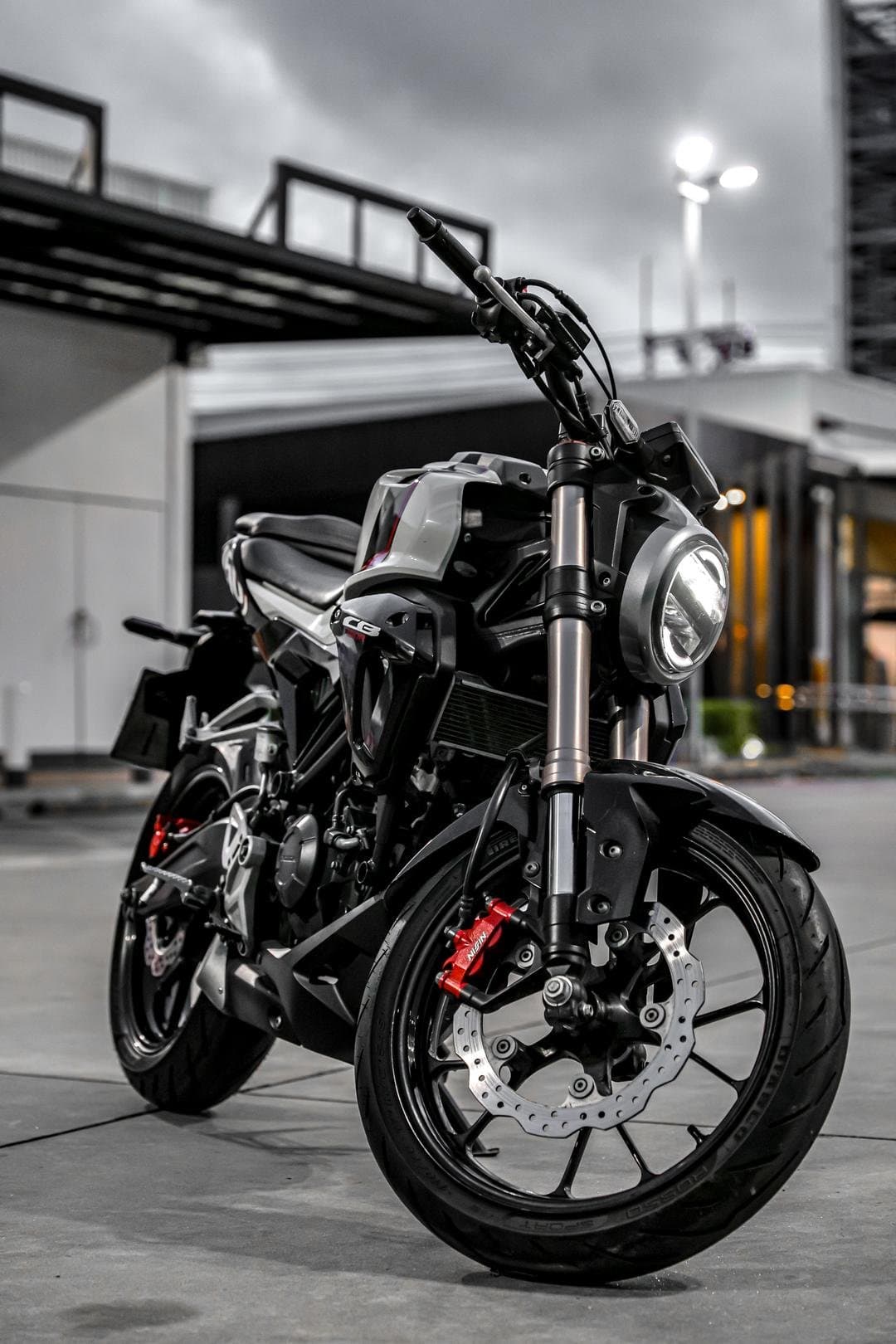 Honda CB150R