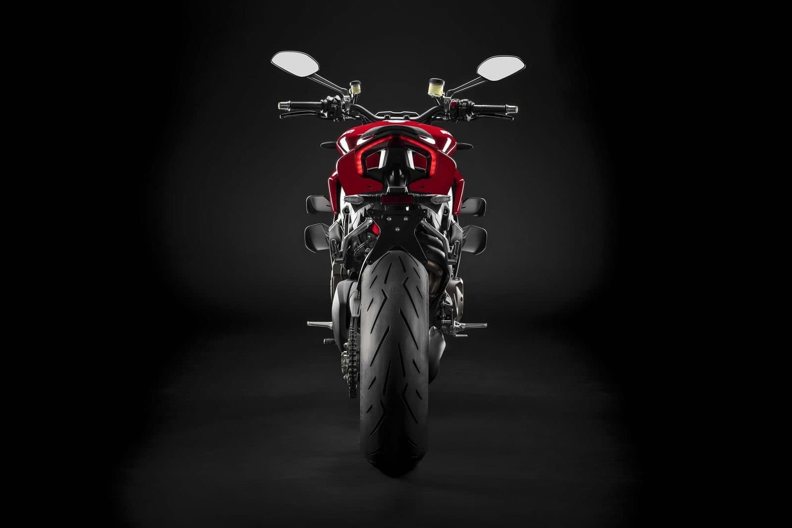 Ducati Streetfighter V4S 3