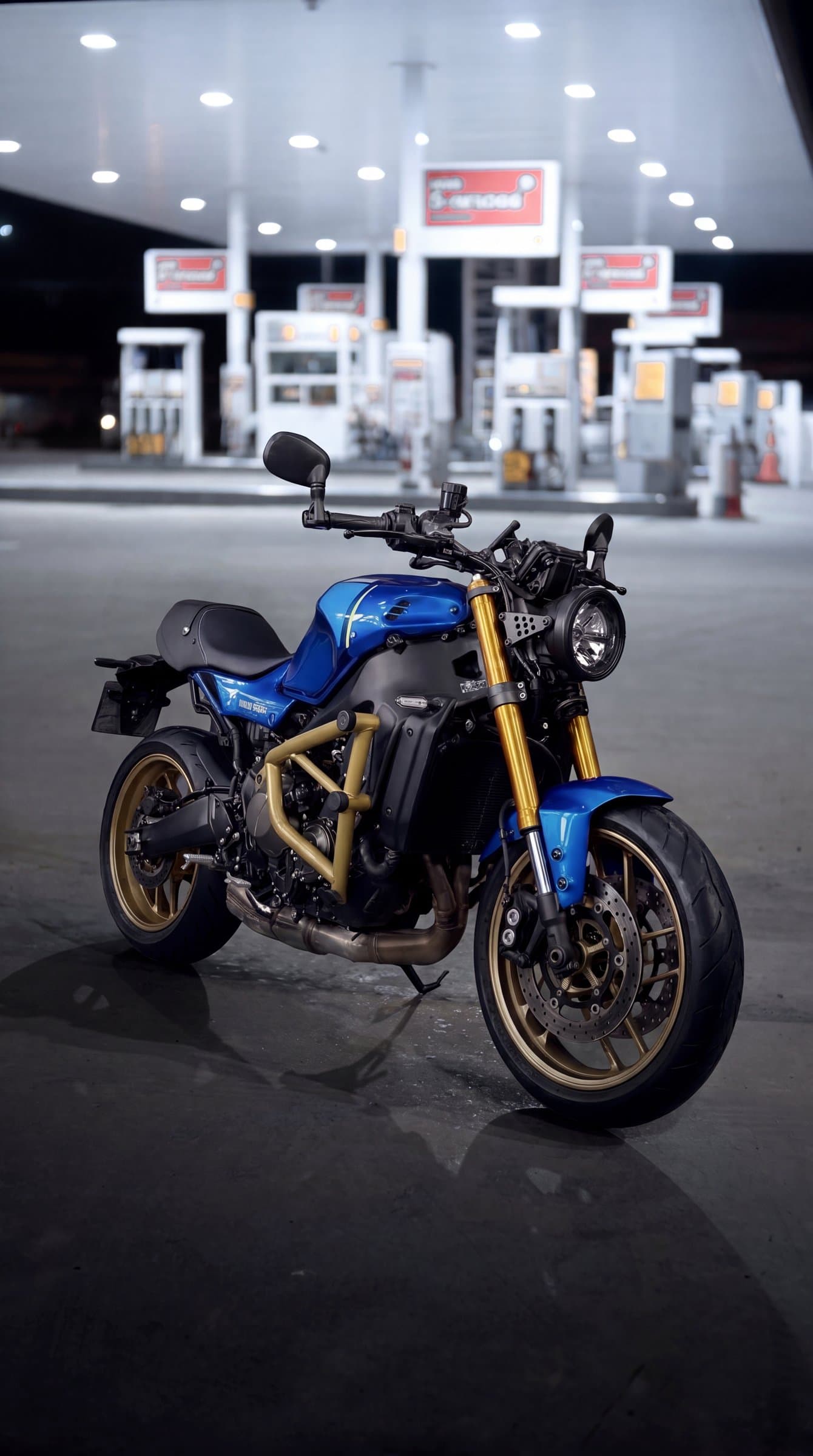 Yamaha XSR900, blue 2