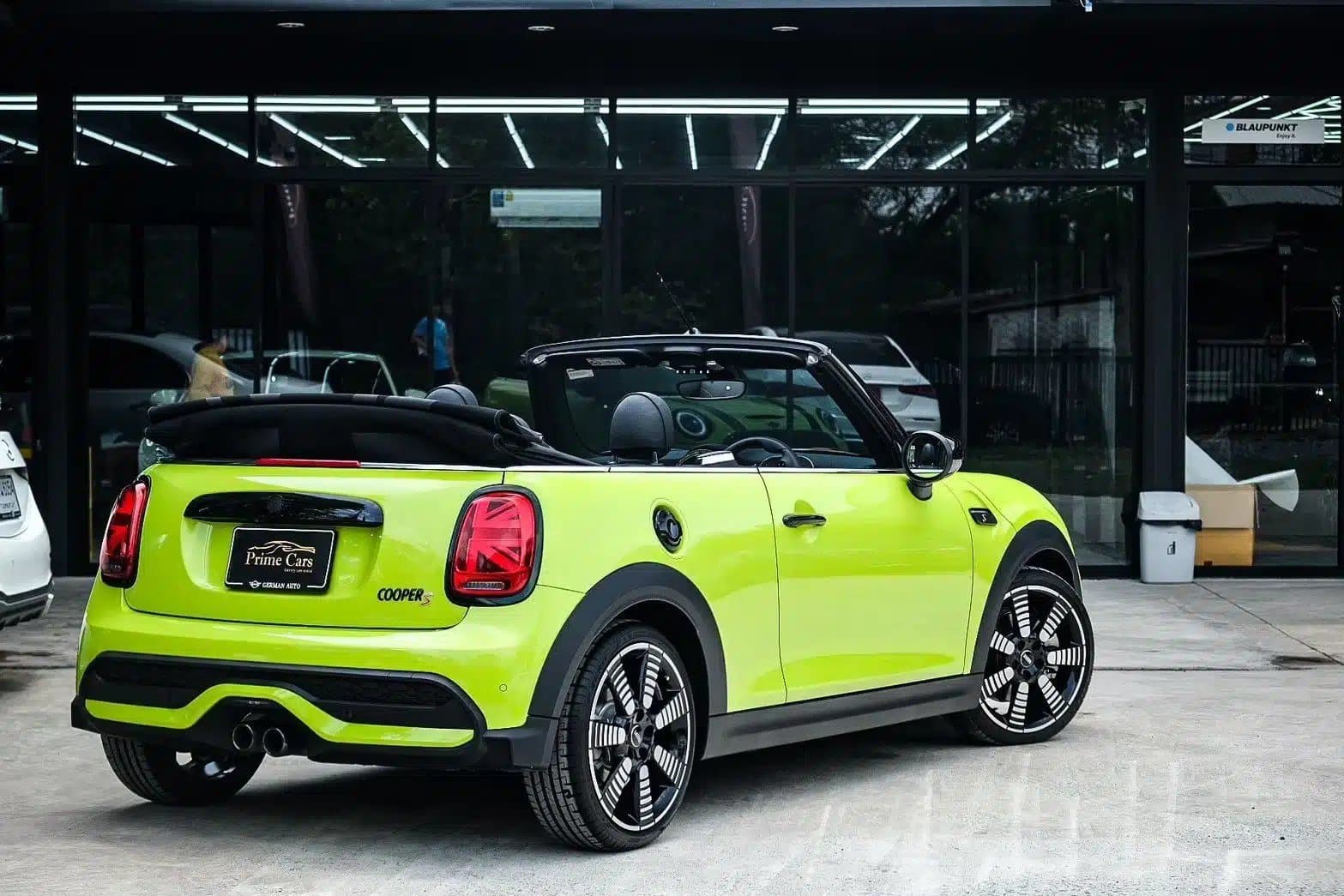 MINI Cooper S Convertible 3
