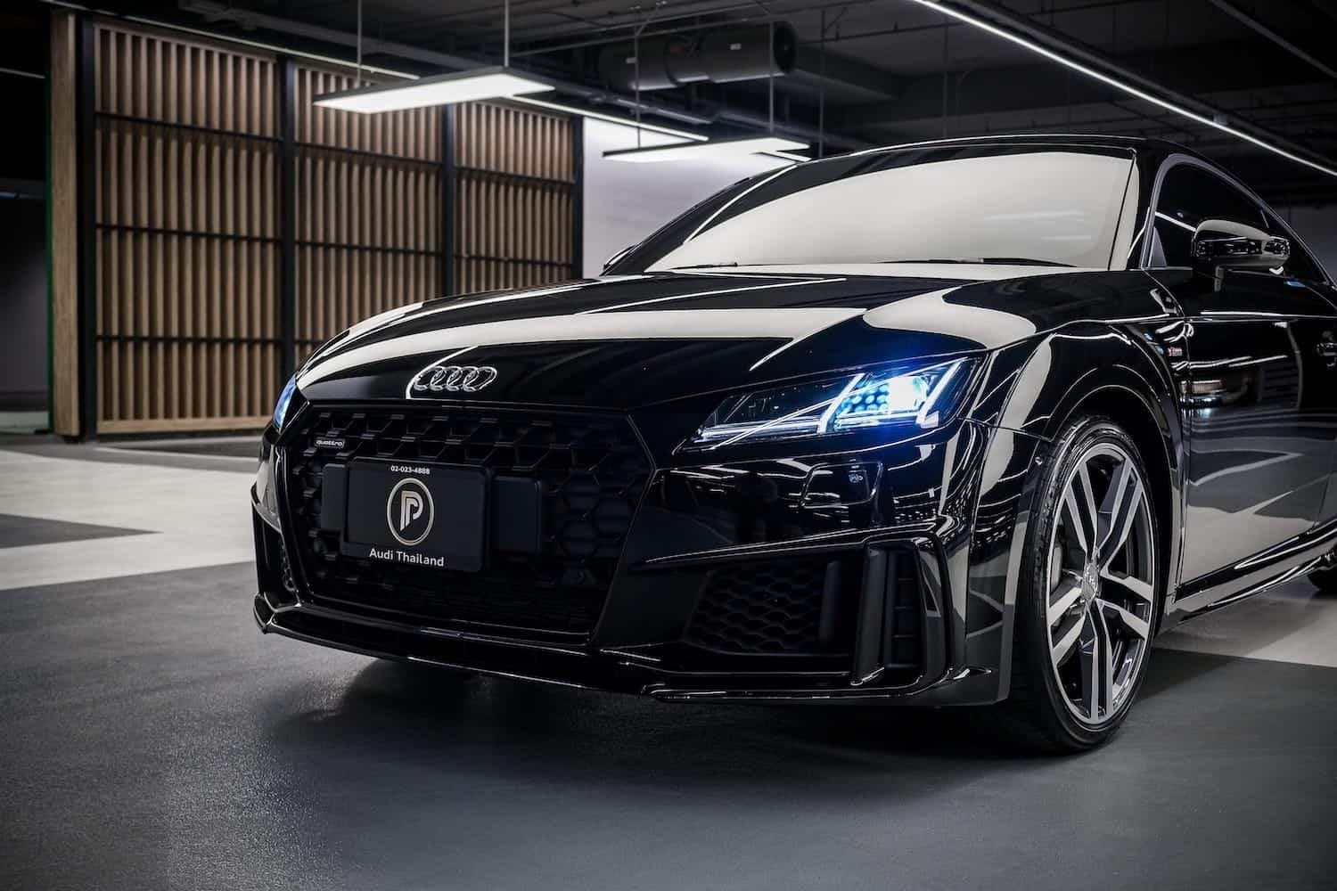 Audi TT 45 TFSI Final Icon Black 4