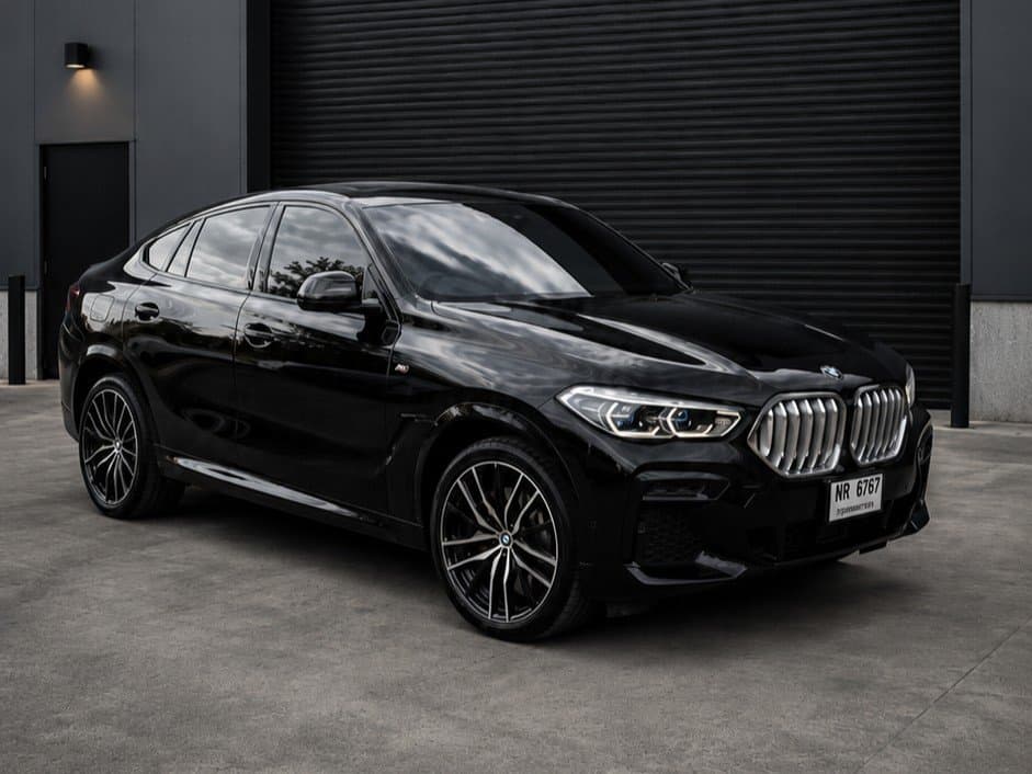 BMW X6 40i