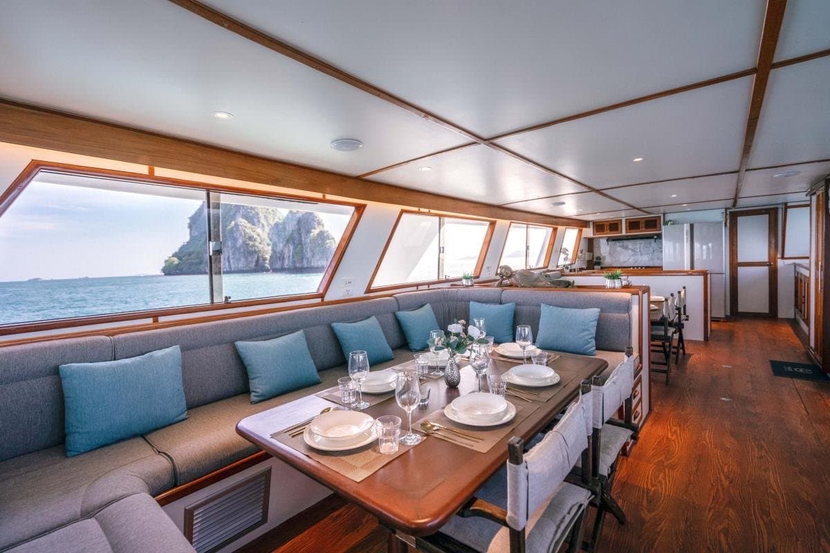King Yacht 70ft Siam Princess 5